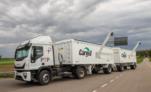 FULL - Full trailer tolva de 52 m³, con tubo de descarga